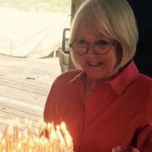 Meet your Posher, Lyn